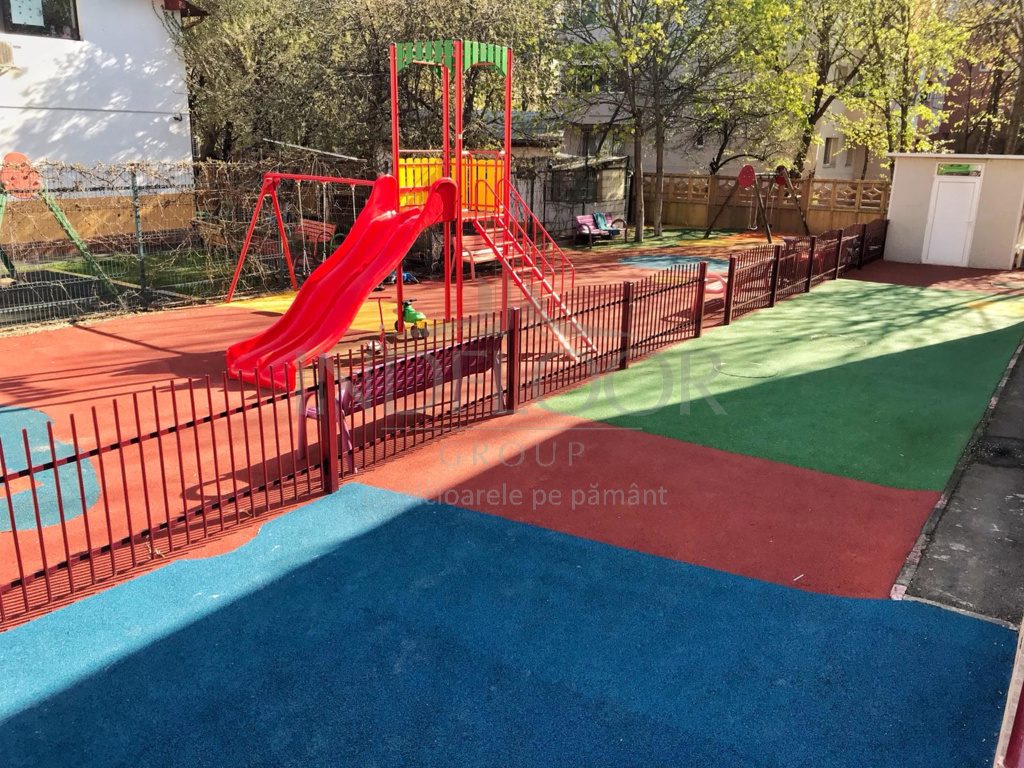 pardoseli pentru cresa